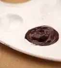 Misturar Cores de Tinta para Obter a Cor Marrom