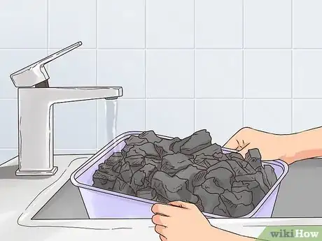 Imagem intitulada Make Activated Charcoal Step 4