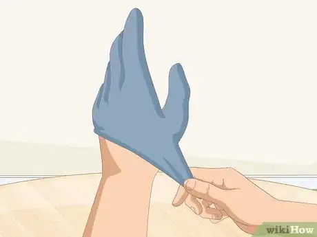 Imagem intitulada Heal Cuticles Step 8