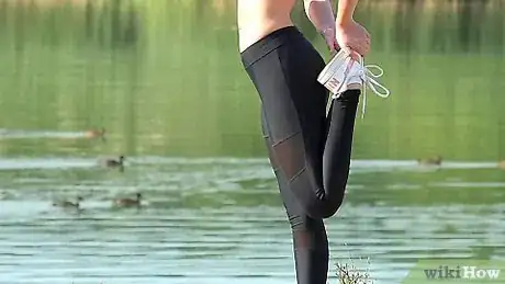 Imagem intitulada Perform Jumping Jacks Step 13
