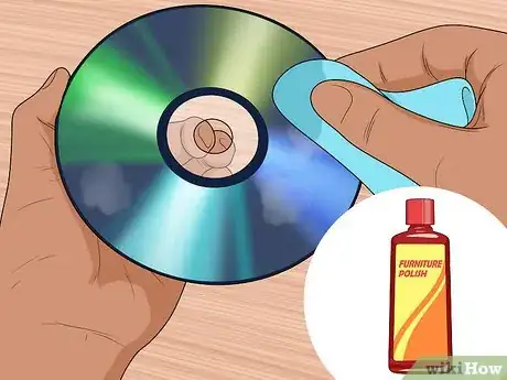 Imagem intitulada Clean a Game Disc Step 13