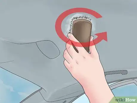 Imagem intitulada Clean a Car Ceiling Step 2