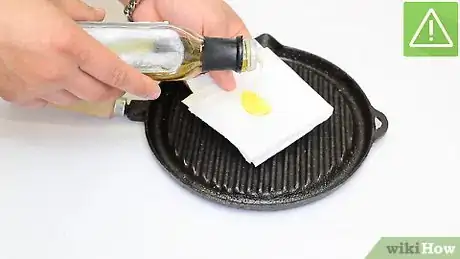 Imagem intitulada Clean Cast Iron Step 13