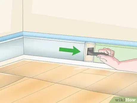 Imagem intitulada Paint Baseboards Step 9