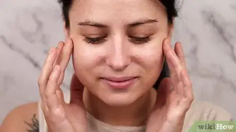 Imagem intitulada Clean Your Face With Toothpaste Step 8