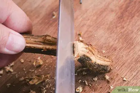 Imagem intitulada Make a Homemade Bow Step 3
