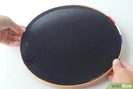 Imagem intitulada Make a Pop Filter Step 7