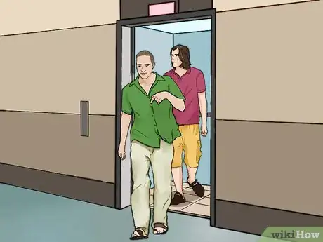 Imagem intitulada Ride an Elevator Step 15