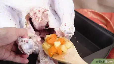 Imagem intitulada Cook a Turkey Step 8