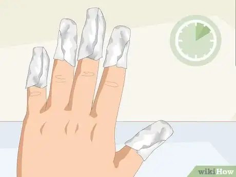 Imagem intitulada Remove Gel Nail Extensions Step 9
