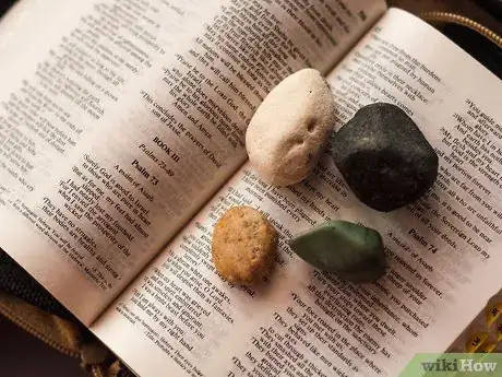 Imagem intitulada Write a Devotional Step 15Bullet3