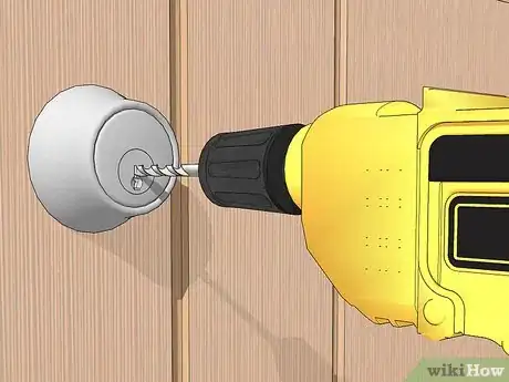 Imagem intitulada Change a Lock Step 13