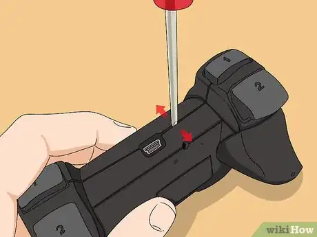 Imagem intitulada Fix a PS3 Controller Step 31