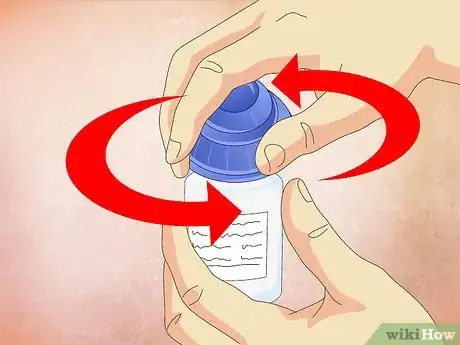 Imagem intitulada Open a Child Proof Pill Container Step 13