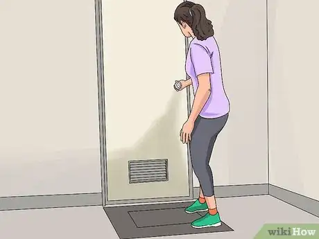 Imagem intitulada Do Reverse Kegels Step 1