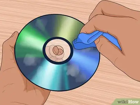 Imagem intitulada Clean a Game Disc Step 5