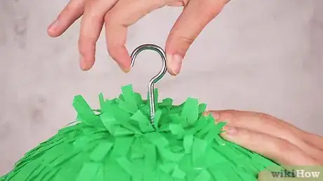 Imagem intitulada Fill a Pinata Step 13