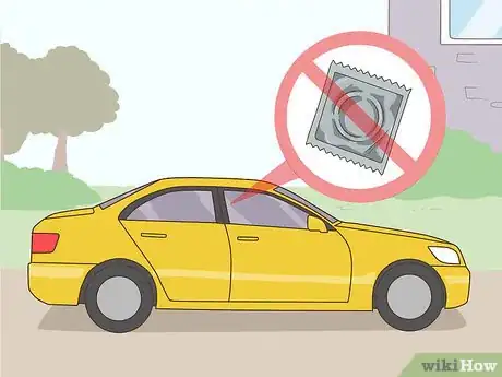 Imagem intitulada Store Condoms Step 5