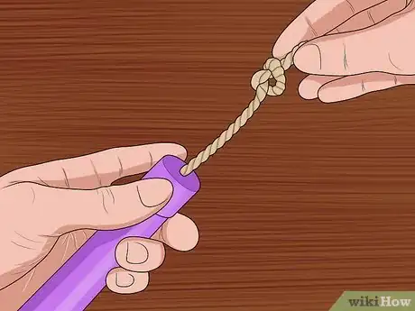 Imagem intitulada Make a Jump Rope Step 11