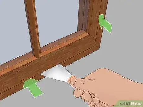 Imagem intitulada Open a Stuck Window Step 3