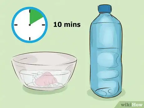 Imagem intitulada Clean Your Retainer Step 23