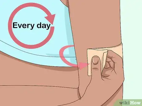 Imagem intitulada Get Rid of a Scab Step 5