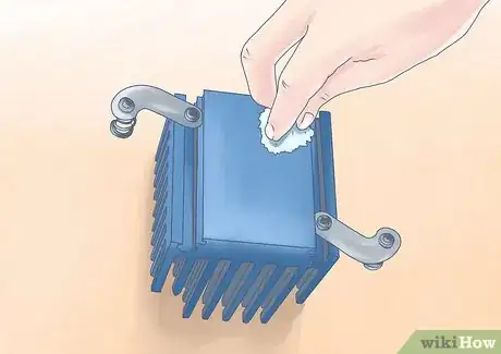 Imagem intitulada Apply Thermal Paste Step 2