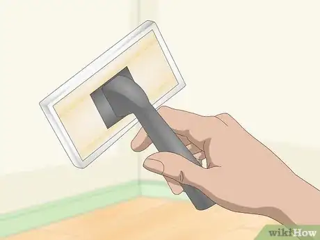 Imagem intitulada Paint Baseboards Step 1