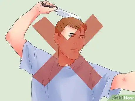 Imagem intitulada Become Good at Knife Fighting Step 16