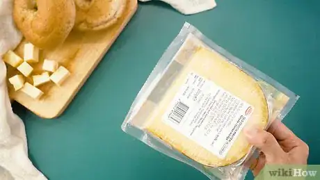 Imagem intitulada Defrost Cheese Step 1