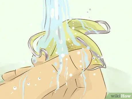 Imagem intitulada Clean Your Retainer Step 7