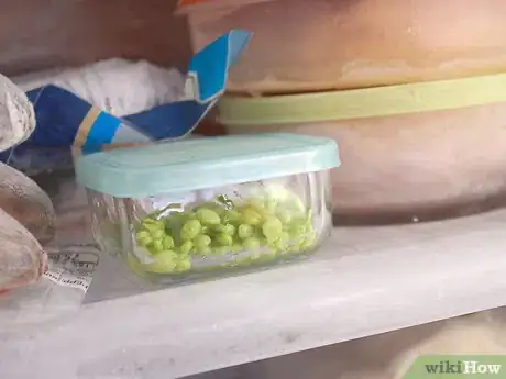 Imagem intitulada Freeze Peas Step 8