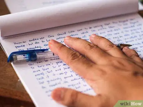 Imagem intitulada Write a Devotional Step 13Bullet2