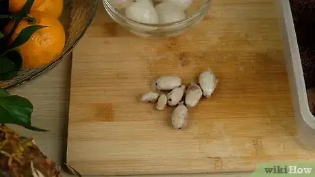 Imagem intitulada Eat a Rambutan Step 7