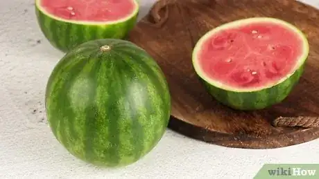 Imagem intitulada Store Watermelon Step 1