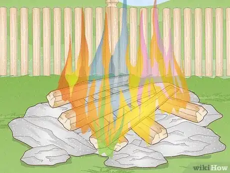 Imagem intitulada Make Colored Fire Step 1