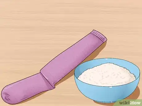 Imagem intitulada Make a Warm Compress Step 1