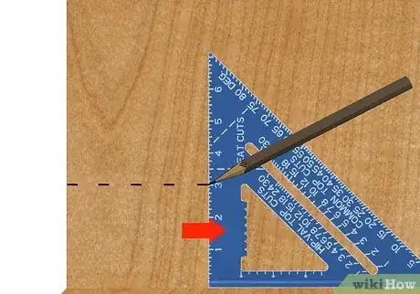 Imagem intitulada Use a Speed Square Step 5