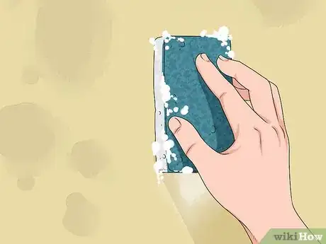 Imagem intitulada Clean Walls Step 5