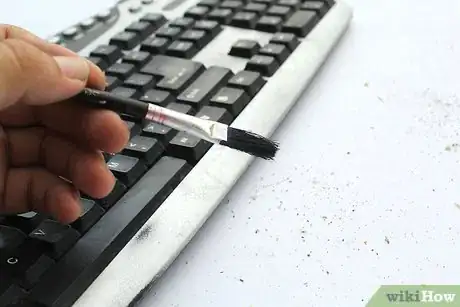 Imagem intitulada Fix a Jammed Keyboard Key Step 4