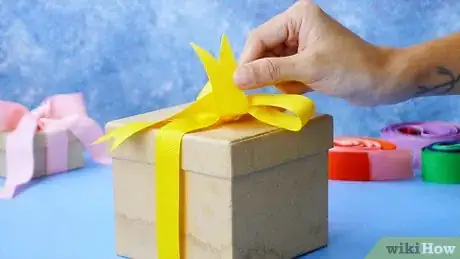 Imagem intitulada Keep Ribbon from Fraying Step 6
