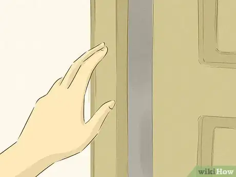 Imagem intitulada Anoint Oil Step 10
