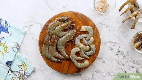 Imagem intitulada Cook Shrimp Step 2