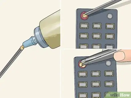 Imagem intitulada Repair a Remote Control Step 16