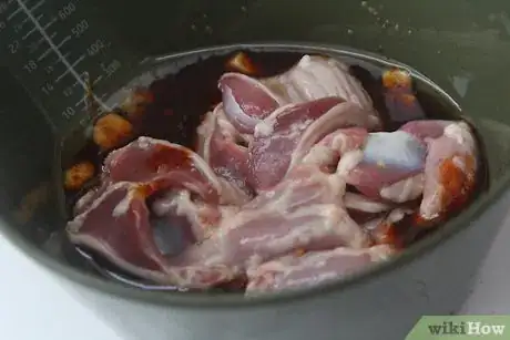 Imagem intitulada Grill Gizzards Step 3