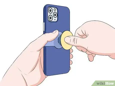 Imagem intitulada Fix Popsockets Step 7