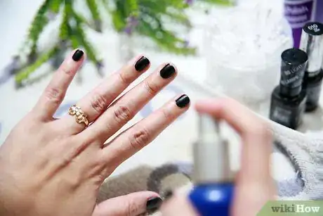 Imagem intitulada Clean Gel Nails Step 2
