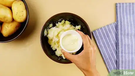 Imagem intitulada Make Instant Mashed Potatoes Step 11