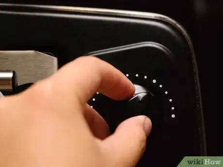 Imagem intitulada Bake Step 3