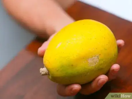 Imagem intitulada Buy a Ripe Papaya Step 1